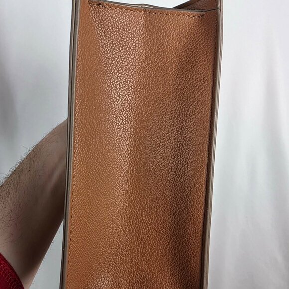 Anne Klein White & Brown Woven Crossbody w/ Detachable Wallet Pouch! - Picture 6 of 14